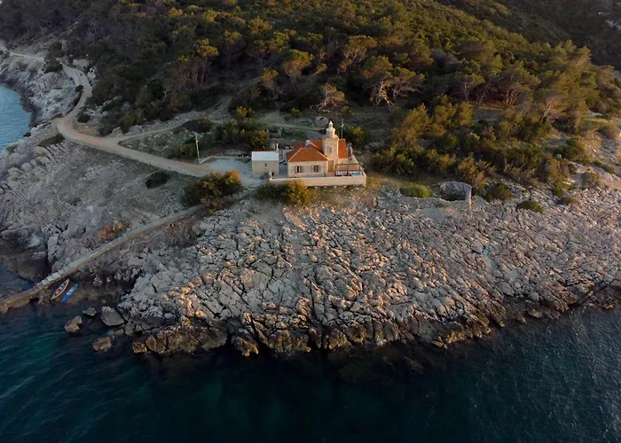 St. Nicholas Lighthouse - Island Of Brac Villa