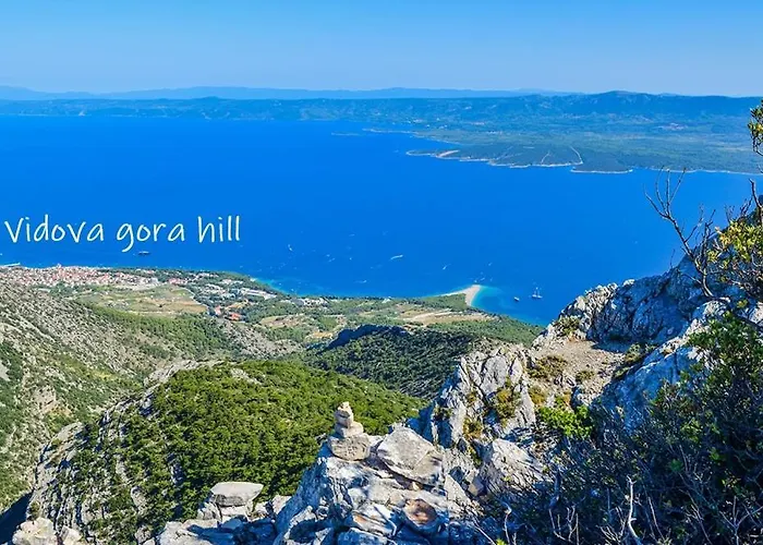 St. Nicholas Lighthouse - Island Of Brac * Pucisca