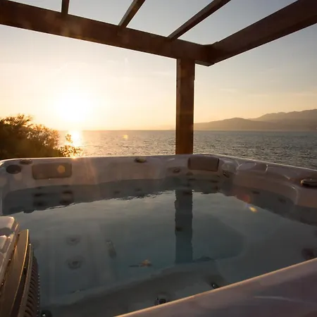 فيلة St. Nicholas Lighthouse - Island Of Brac بوتشيتشا